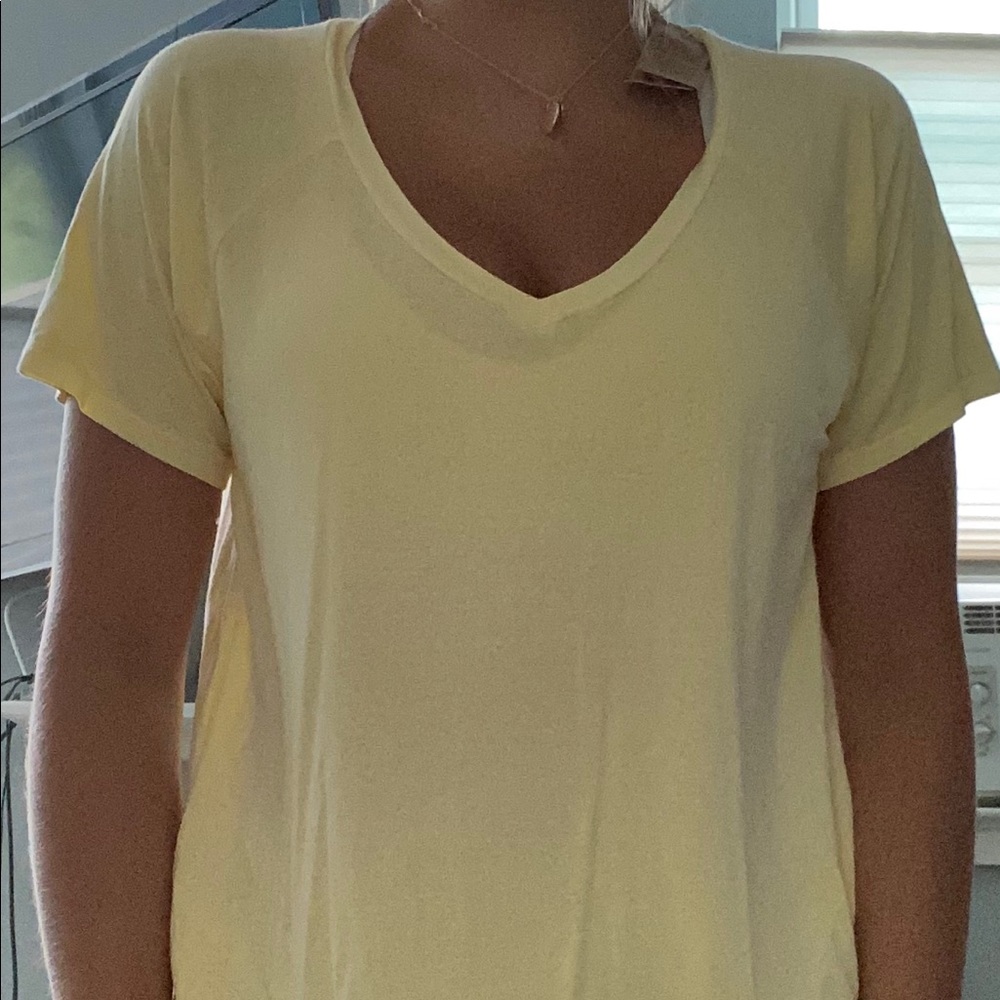 t-shirt from american eagle